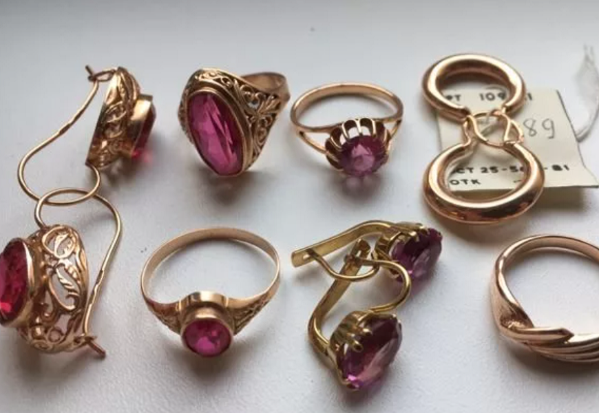 Goldschmuck