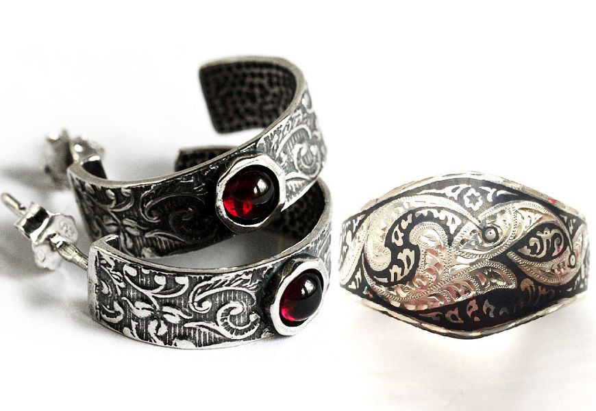 Nielloed silver